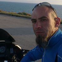 Деян Иванов