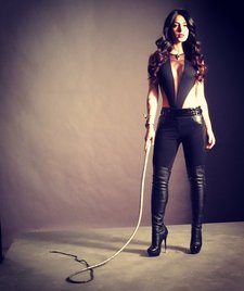 Sharlynie
