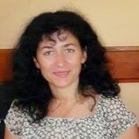 Евелина Николова