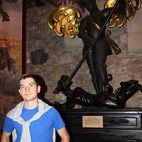 Анатолій Хлівний