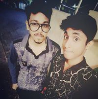 Bôýķä Säñťøš