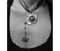 أنوثة برائحة القهوة