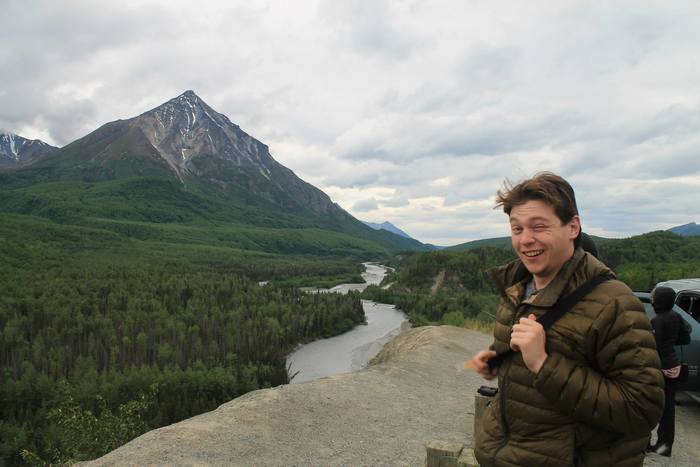 Goodreads profile picture for @brooms