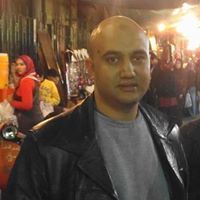 مصطفي خلف الله