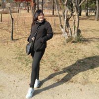 Vania M