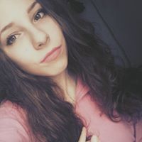 Стефани Манолова