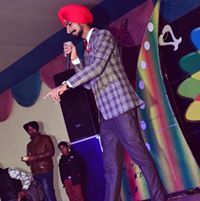 ਗੁਮਨਾਮ ਗੁਮਨਾਮ