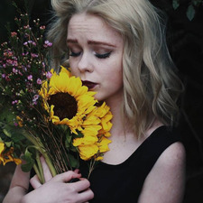 حلا أبو جوده