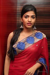 Anandhi Anandhi