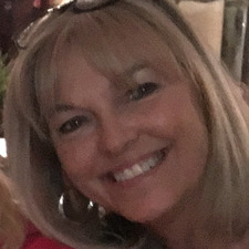 Beth Hamnett