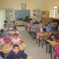 ابتدائية إبراهيم بن مناد