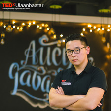 Дөлгөөн Адилбиш