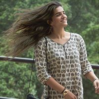 Zoya Bhatt