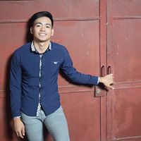 Tom Cruz