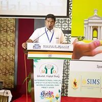 இல வேந்தன்.