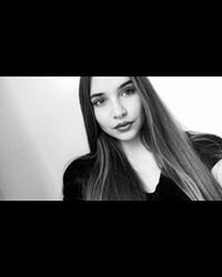 Csenge Tóth-Kőrösi