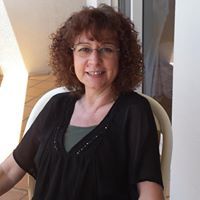 Sandra Walker