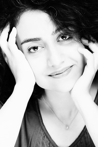 Mona Azadkia