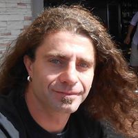 Боян Кръстев