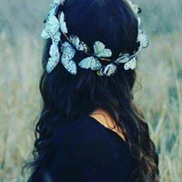 عائشة ادريس