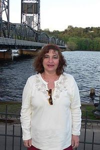 Leny Chuster-Althouse