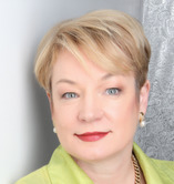 Lorraine van der Weide