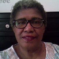 Lynda Barnes
