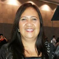 Anabel Flores