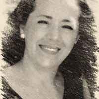 Gaby Ballesteros Castro