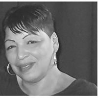 Authoress Wanda McRoyal