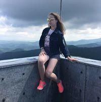 Яна Райкова