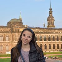 Петя Павлова