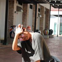 สม เป็นคนชิคชิค