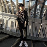 Zaii Kuan