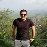 Николай Николов