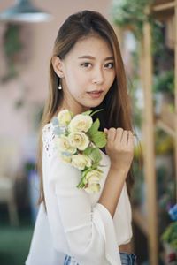 June Jariyapron