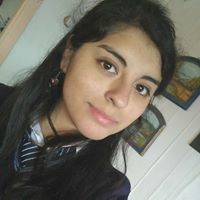 Cata Flores Castillo