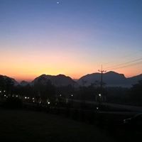 กระต่าย หมายจันทร์