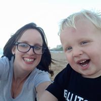 Lesley Naude