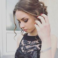 Поли Младенова