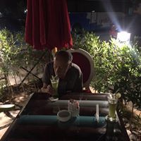 ايمان بوشويشه