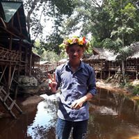 អ៊ុន ហុងលី