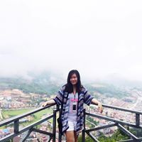 Hồng Khanh
