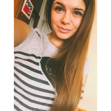 Бени Стоева