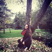 Яна Николова