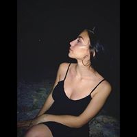 Ντίνα Σαχπάζη