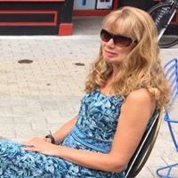 Lyn Connors Helliesen