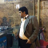 عمرو العطار