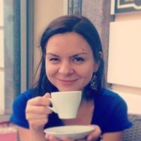 Юлия Кухарь