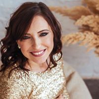 Bíborka Töviskesné Zsótér